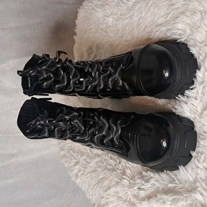 Womens combat boots